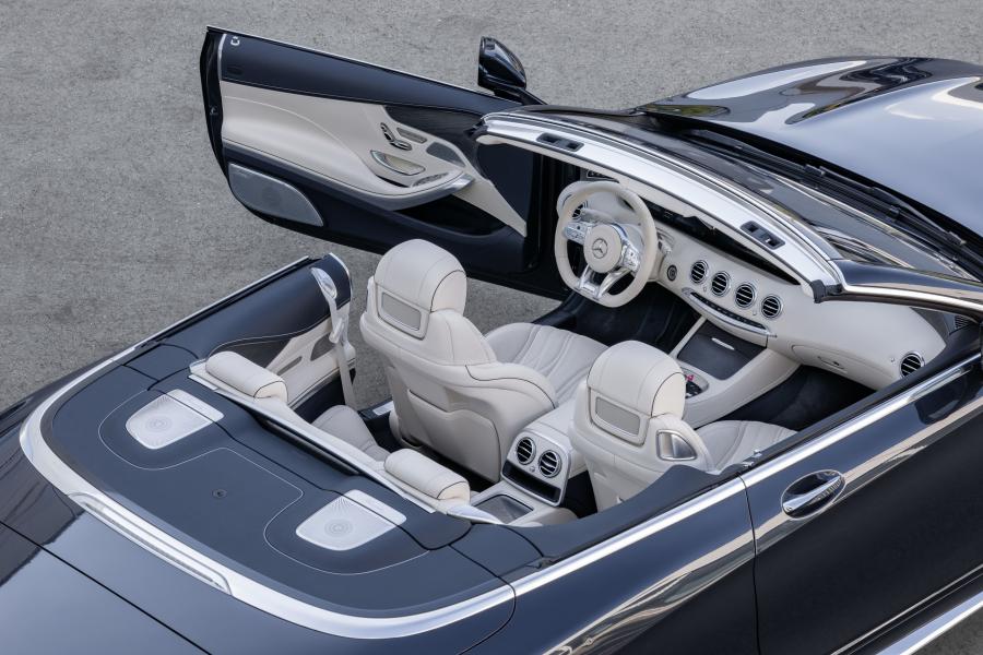 Интерьер Mercedes-AMG S65 Cabriolet (A217) 2017 года  (WW) (фото 4 из 17)